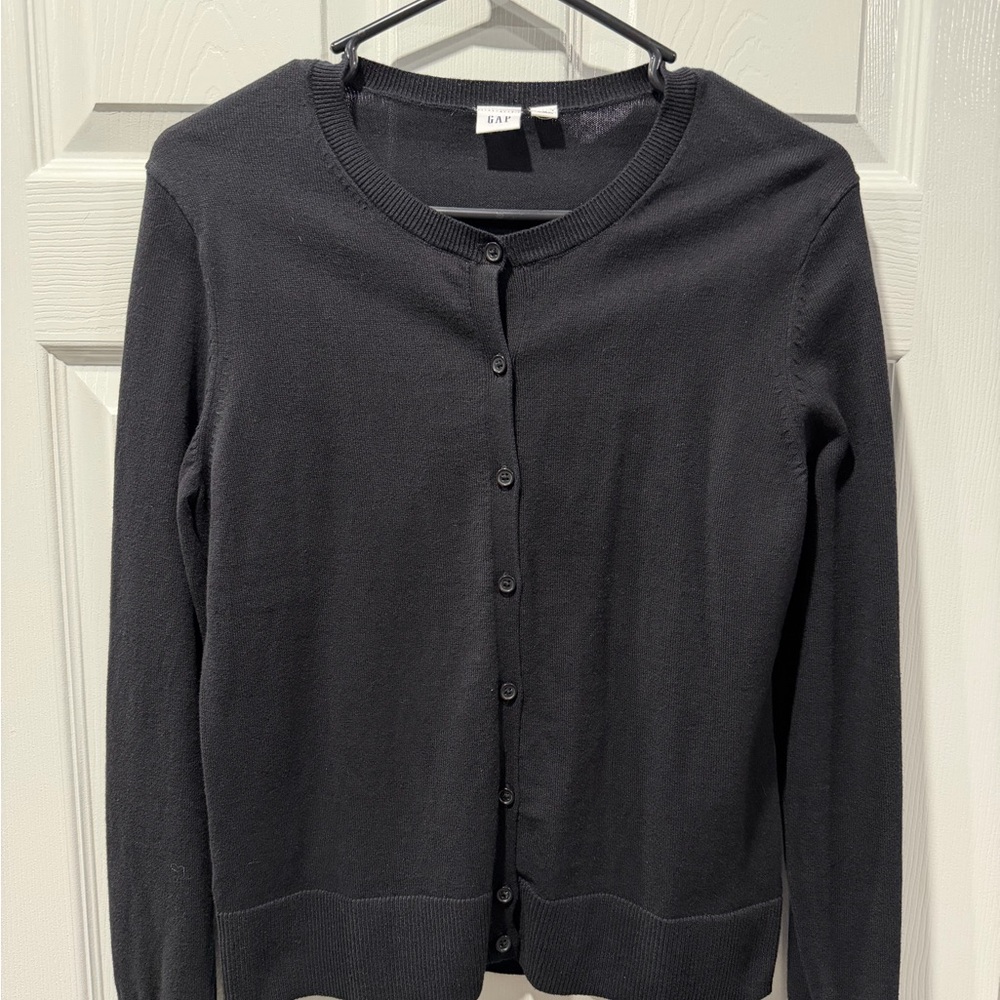 GAP Women's Elegant Black Sweater Cardigan